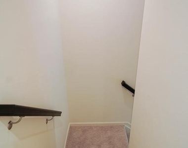 414 Waterfield Court - Photo Thumbnail 29