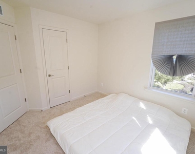 414 Waterfield Court - Photo Thumbnail 46