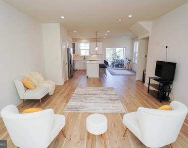 414 Waterfield Court - Photo Thumbnail 25