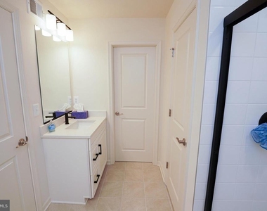 414 Waterfield Court - Photo Thumbnail 38