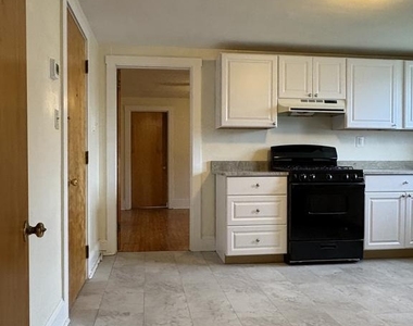 119 Maffitt Street - Photo Thumbnail 12