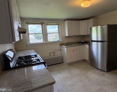 119 Maffitt Street - Photo Thumbnail 15