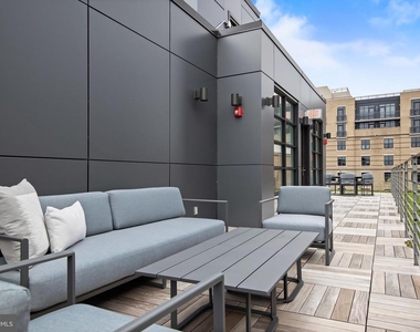 1827 Wiltberger Street Nw - Photo Thumbnail 40