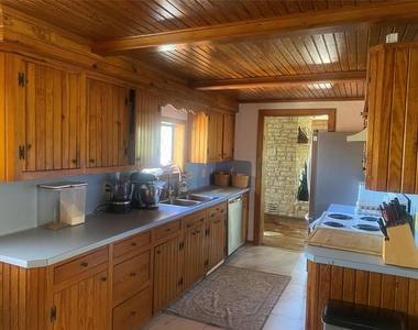 111 Sierra Loma - Photo Thumbnail 1