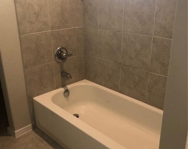 129 Bright Flora Ln - Photo Thumbnail 10