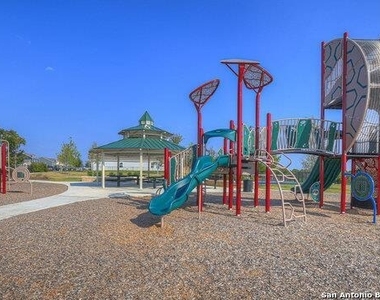 129 Bright Flora Ln - Photo Thumbnail 15