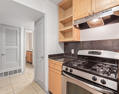 1301 W Ben White Blvd - Photo Thumbnail 7