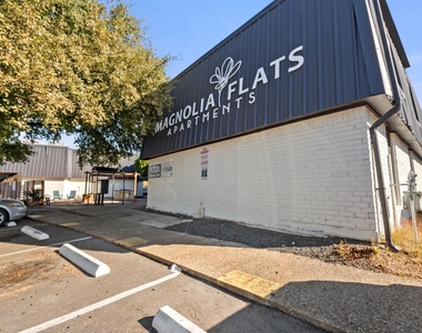 1720 Wooten Park Dr - Photo Thumbnail 15