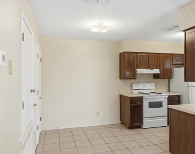 405 Whitetail Dr - Photo Thumbnail 17