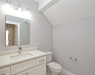 1130 Lott Ave - Photo Thumbnail 12