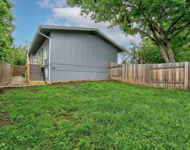 6301 Arnold Dr - Photo Thumbnail 20