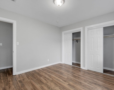 6301 Arnold Dr - Photo Thumbnail 17