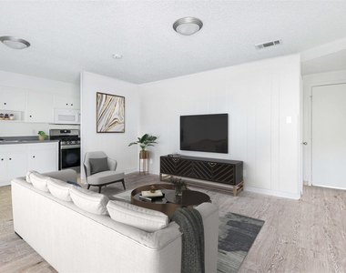 1302 W 24th St - Photo Thumbnail 1