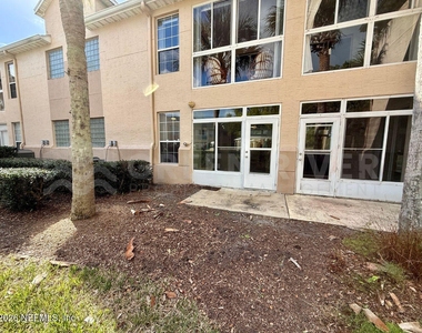 204 Augusta Circle - Photo Thumbnail 27