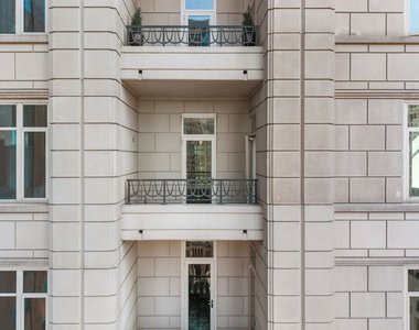 118 E Erie Street - Photo Thumbnail 10