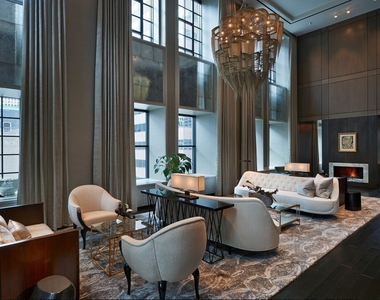 118 E Erie Street - Photo Thumbnail 21