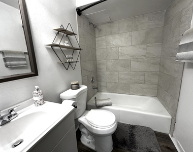 4815 Creekview Road - Photo Thumbnail 5