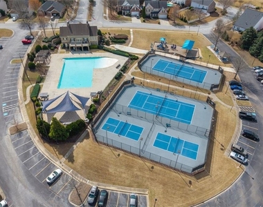 6425 White Walnut Way - Photo Thumbnail 35
