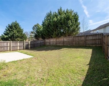 6425 White Walnut Way - Photo Thumbnail 30