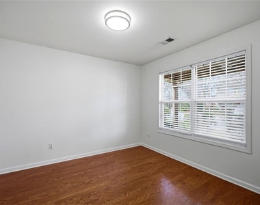 6425 White Walnut Way - Photo Thumbnail 16