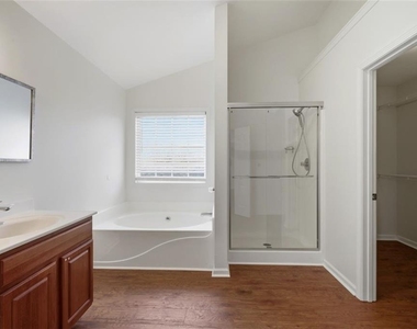 6425 White Walnut Way - Photo Thumbnail 26