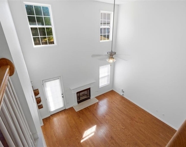 6425 White Walnut Way - Photo Thumbnail 19