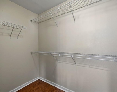 6425 White Walnut Way - Photo Thumbnail 28