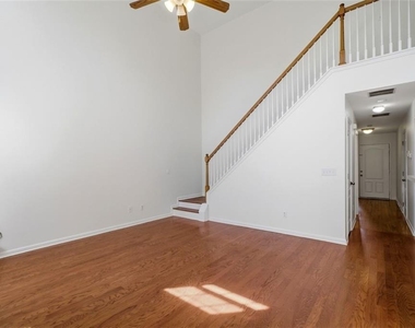 6425 White Walnut Way - Photo Thumbnail 8