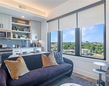 1301 Spring Street Nw - Photo Thumbnail 36