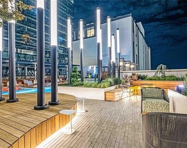 1301 Spring Street Nw - Photo Thumbnail 16