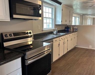 617 Cassville Road - Photo Thumbnail 16