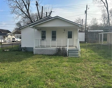 617 Cassville Road - Photo Thumbnail 1