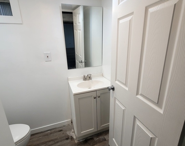 1125 Dallas Street - Photo Thumbnail 20