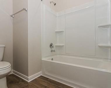417 Sunny Highlands Drive - Photo Thumbnail 13