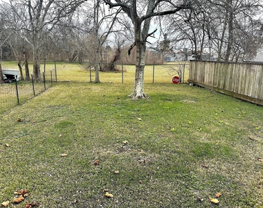 1005 Avenue E 1/2 - Photo Thumbnail 23