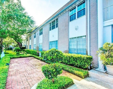 2701 Bellefontaine Street - Photo Thumbnail 2