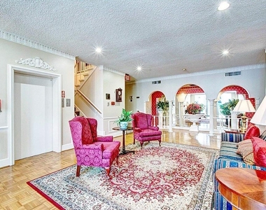 2701 Bellefontaine Street - Photo Thumbnail 12