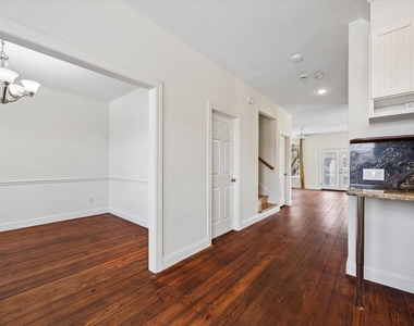 4011 Garrott Street - Photo Thumbnail 9