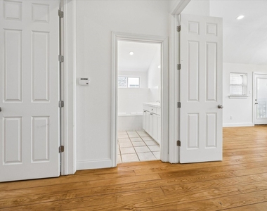 4011 Garrott Street - Photo Thumbnail 11
