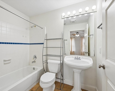 4011 Garrott Street - Photo Thumbnail 3