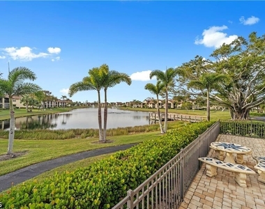 8445 Charter Club Circle - Photo Thumbnail 33