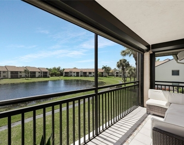 8445 Charter Club Circle - Photo Thumbnail 20