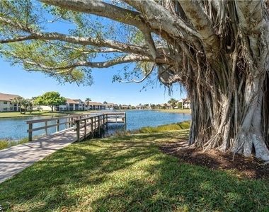 8445 Charter Club Circle - Photo Thumbnail 29