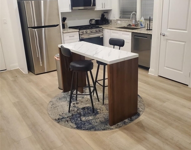 5113 Briscoe Street - Photo Thumbnail 2