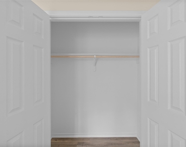 409 Beto St - Photo Thumbnail 9