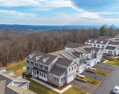 37 Hillandale - Photo Thumbnail 42