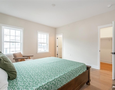 37 Hillandale - Photo Thumbnail 31