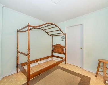 21 E Shore - Photo Thumbnail 16
