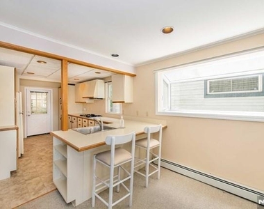21 E Shore - Photo Thumbnail 8