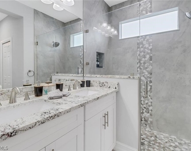 332 14th Street Se - Photo Thumbnail 15